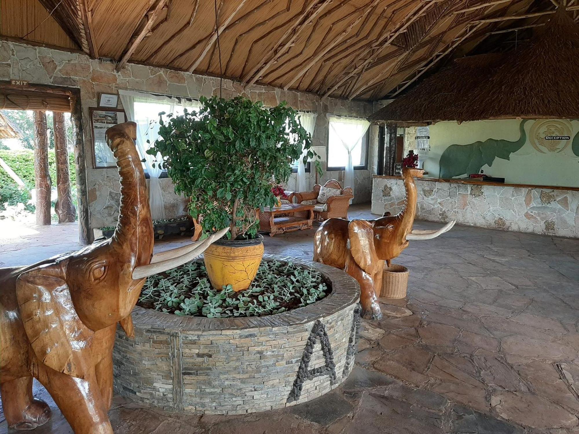 Aa Lodge Amboseli Eksteriør bilde